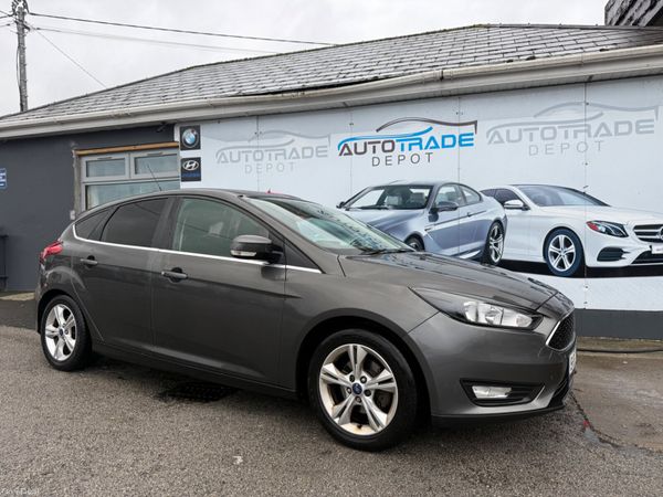 Ford Focus Hatchback, Diesel, 2015, Grey