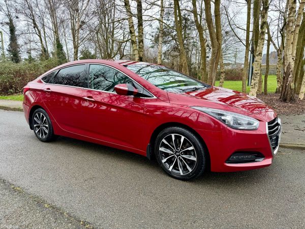 Hyundai i40 Saloon, Diesel, 2016, Red