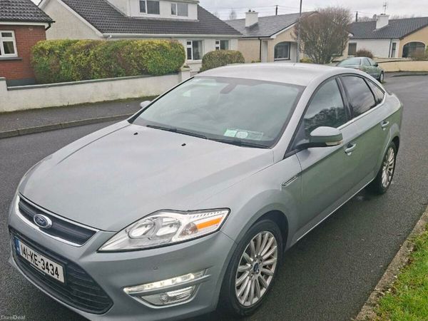 Ford Mondeo Hatchback, Diesel, 2014, Silver
