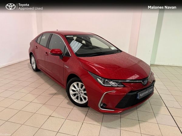 Toyota Corolla Saloon, Petrol Hybrid, 2022, Red
