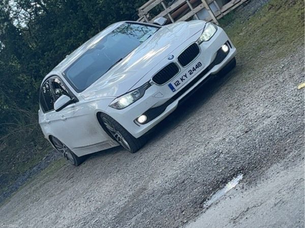 BMW 3-Series Saloon, Diesel, 2012, White