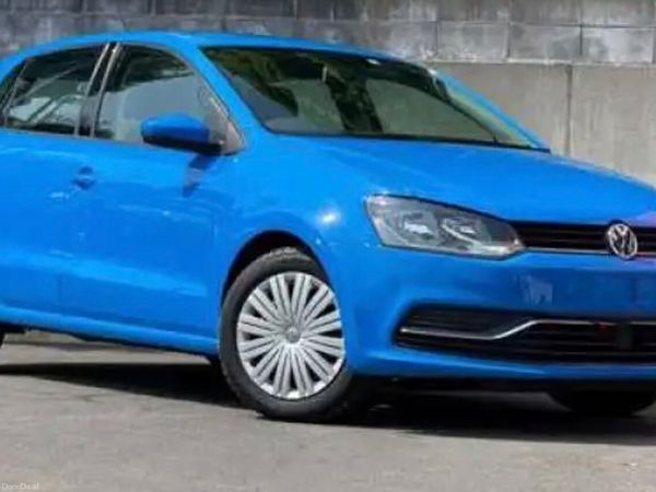 Volkswagen Polo Hatchback, Petrol, 2015, Blue