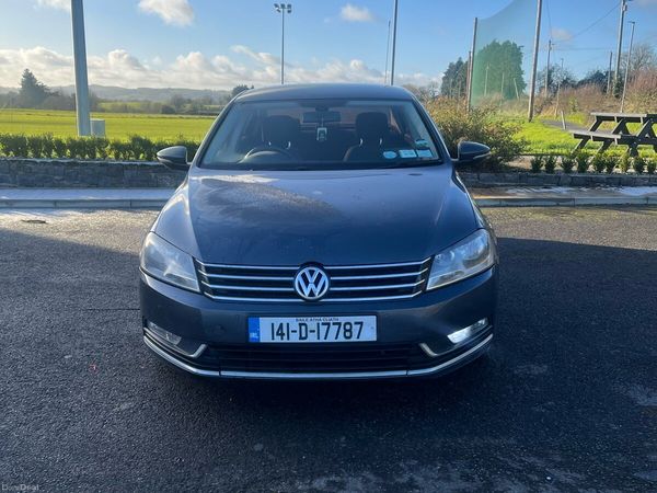 Volkswagen Passat Saloon, Diesel, 2014, Grey
