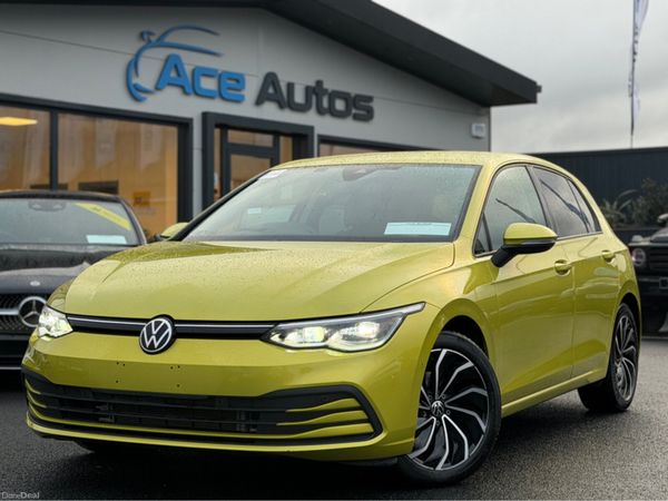 Volkswagen Golf Hatchback, Diesel, 2022, Yellow
