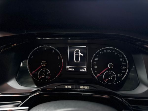 Volkswagen Polo Hatchback, Petrol, 2018, White