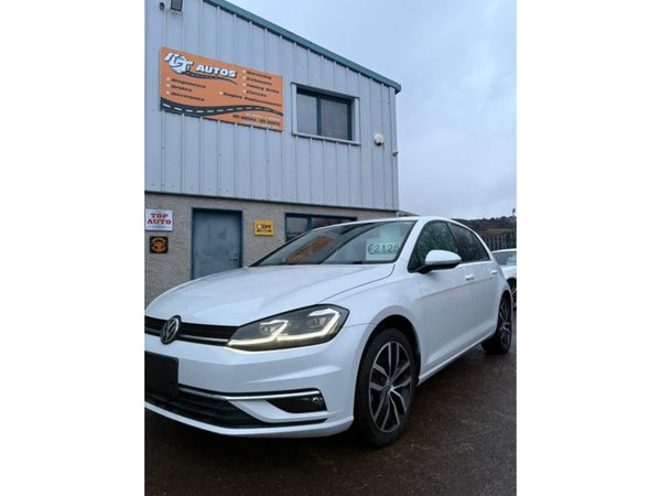 Volkswagen Golf Hatchback, Petrol, 2019, White