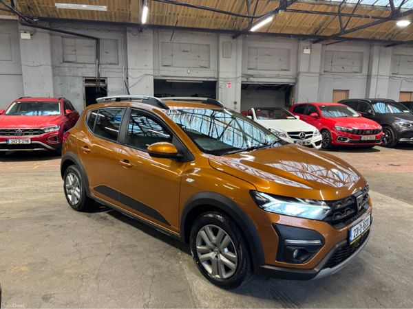 Dacia Sandero Hatchback, Petrol, 2023, Orange