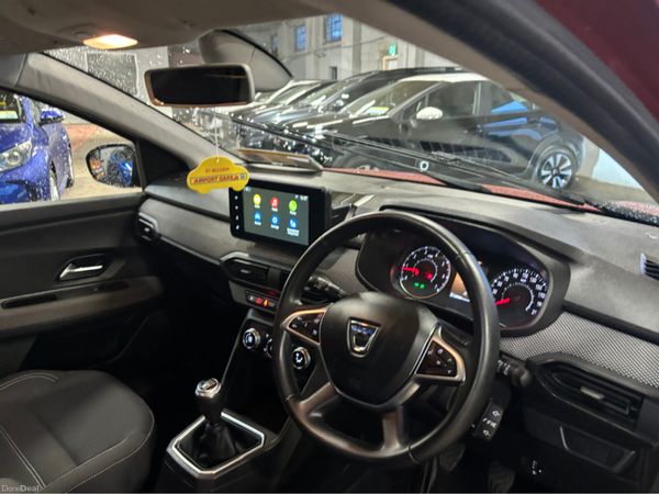 Dacia Jogger MPV, Petrol, 2022, Brown