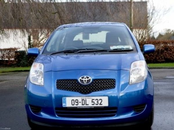 Toyota Yaris Hatchback, Petrol, 2009, Blue