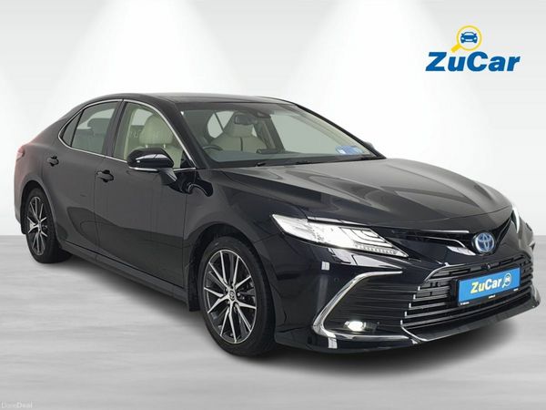 Toyota Camry Saloon, Petrol Hybrid, 2023, Black