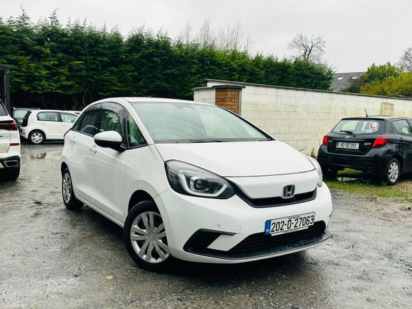 Honda Fit Hatchback, Petrol Hybrid, 2020, White