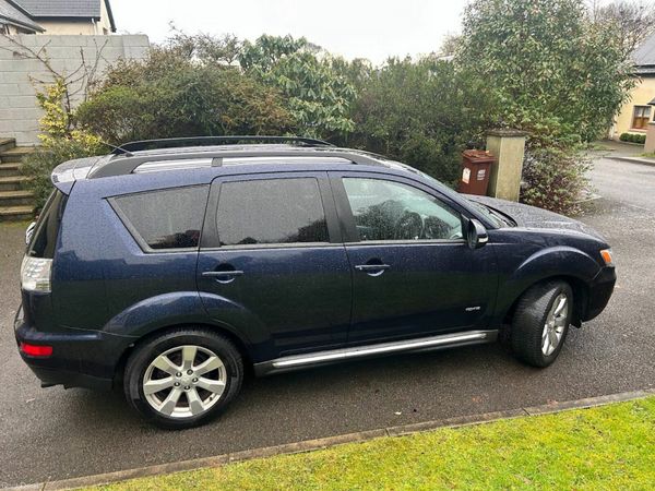 Mitsubishi Outlander SUV, Diesel, 2012, Blue