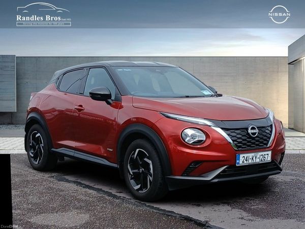 Nissan Juke SUV, Petrol Hybrid, 2024, Red