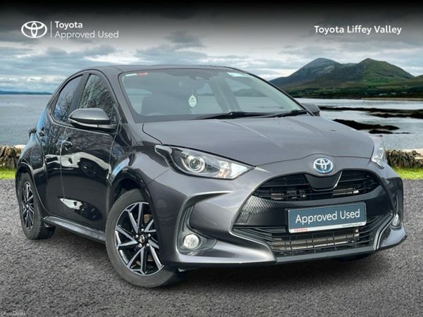 Toyota Yaris Hatchback, Petrol Hybrid, 2023, Grey