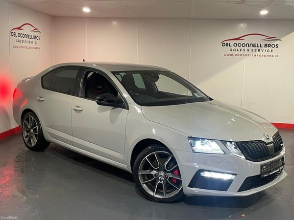 Skoda Octavia Hatchback, Diesel, 2018, Grey
