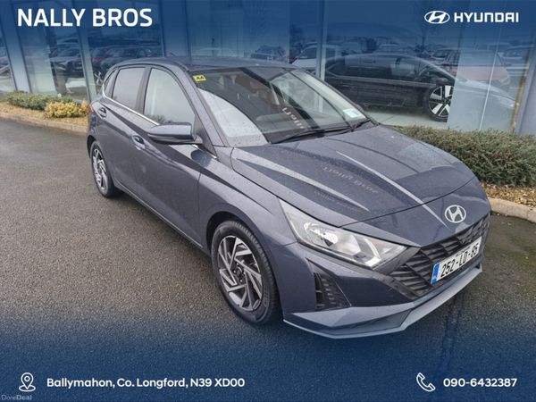 Hyundai i20 Hatchback, Petrol, 2025, Grey