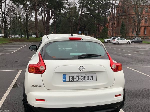 Nissan Juke SUV, Petrol, 2013, White