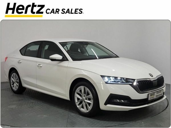 Skoda Octavia Saloon, Diesel, 2024, White