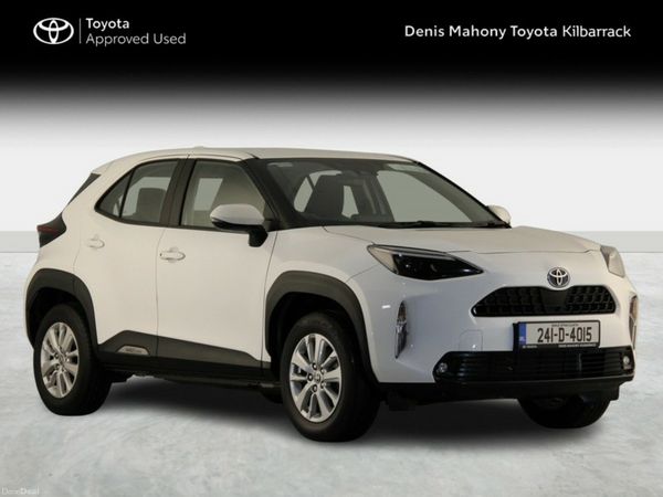 Toyota Yaris Cross Hatchback, Petrol Hybrid, 2024, White