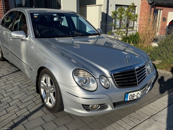 Mercedes-Benz E-Class Saloon, Diesel, 2008, Silver