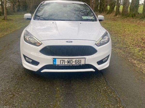 Ford Focus Hatchback, Diesel, 2017, White