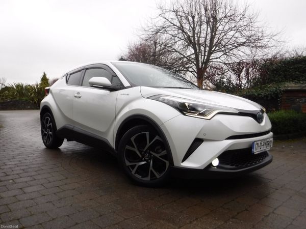 Toyota C-HR SUV, Petrol Hybrid, 2017, White