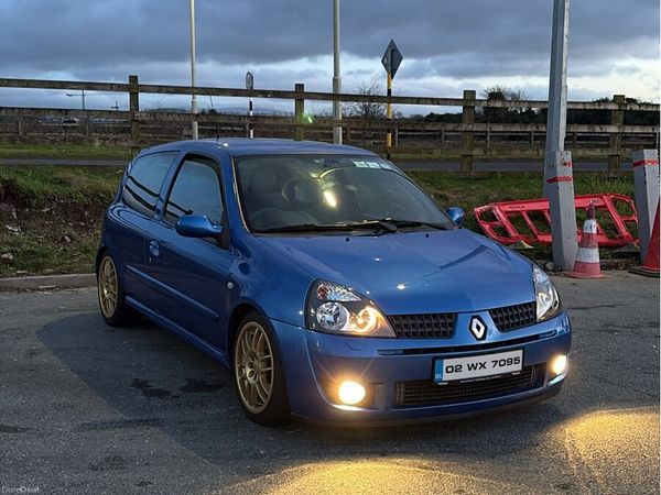 Renault Clio Hatchback, Petrol, 2002, Blue