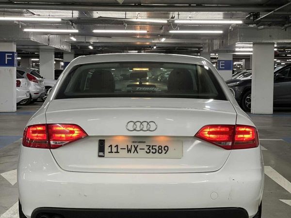 Audi A4 Saloon, Diesel, 2011, White