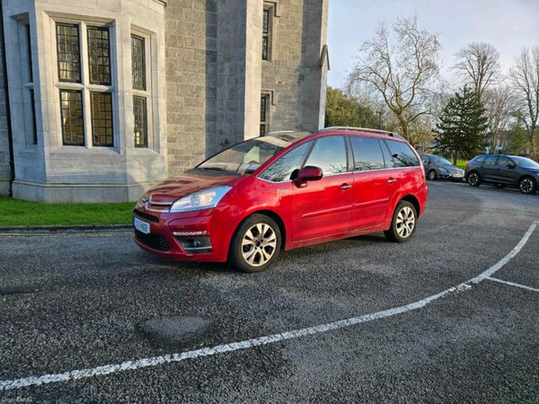 Citroen C4 Picasso MPV, Diesel, 2012, Red