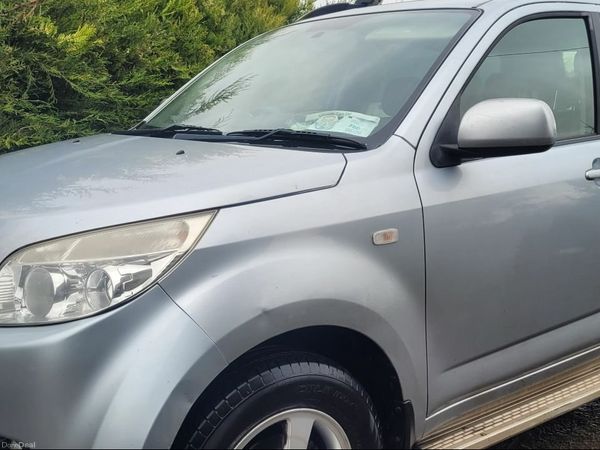 Daihatsu Terios SUV, Petrol, 2009, Silver