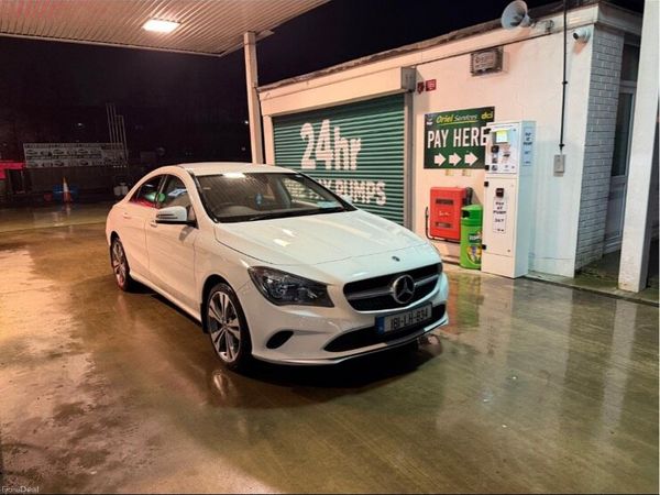 Mercedes-Benz CLA Saloon, Diesel, 2018, White