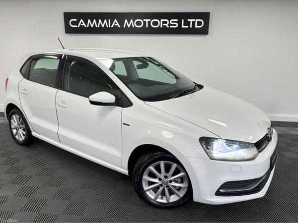 Volkswagen Polo Hatchback, Petrol, 2015, White