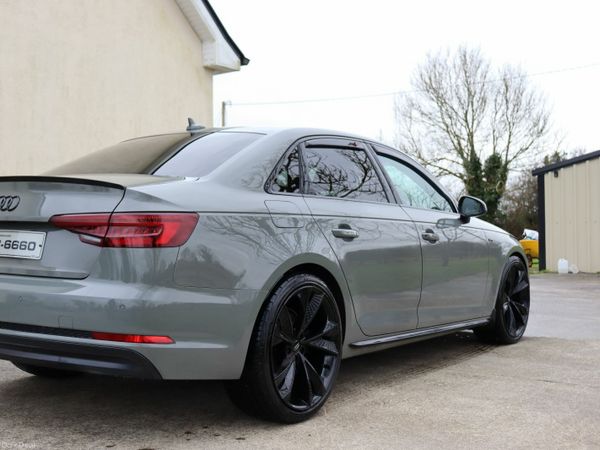 Audi A4 Saloon, Diesel, 2018, Grey