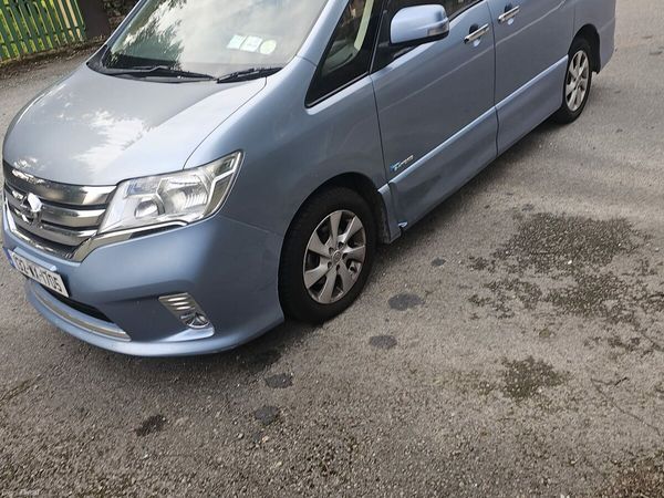 Nissan Serena MPV, Petrol Hybrid, 2013, Blue