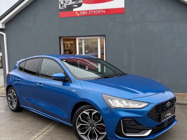 Ford Focus Hatchback, Diesel, 2022, Blue