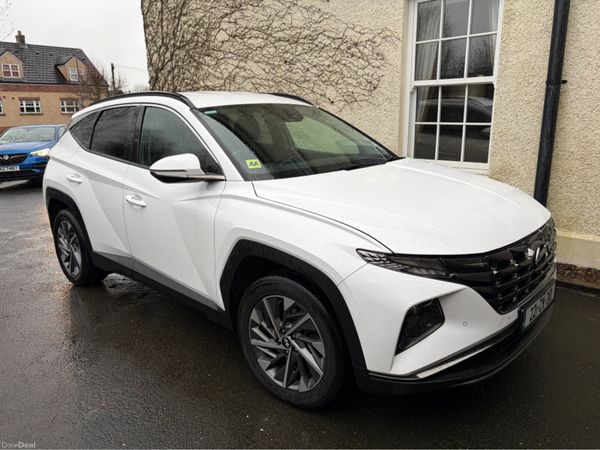 Hyundai Tucson MPV, Diesel, 2022, White
