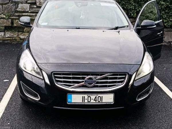Volvo S60 Saloon, Diesel, 2011, Black