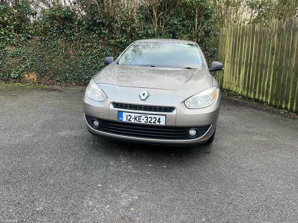 Renault Fluence Saloon, Diesel, 2012, Gold