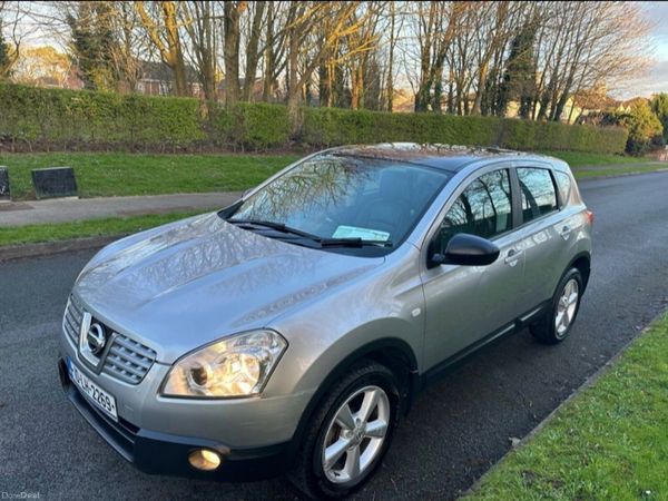 Nissan Qashqai Hatchback, Diesel, 2010, Silver