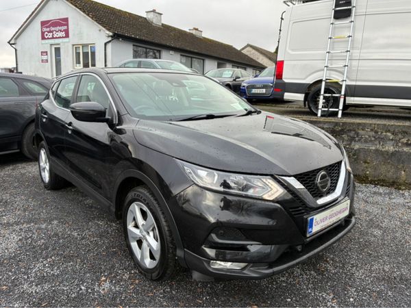 Nissan Qashqai Hatchback, Diesel, 2018, Black