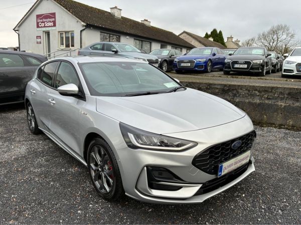 Ford Focus Hatchback, Petrol, 2024, Silver