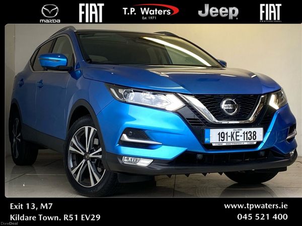 Nissan Qashqai MPV, Petrol, 2019, Blue