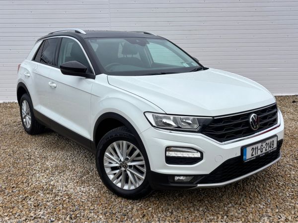 Volkswagen T-Roc Estate, Petrol, 2021, White