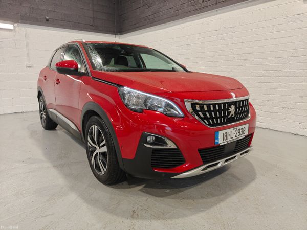 Peugeot 3008 MPV, Petrol, 2018, Red