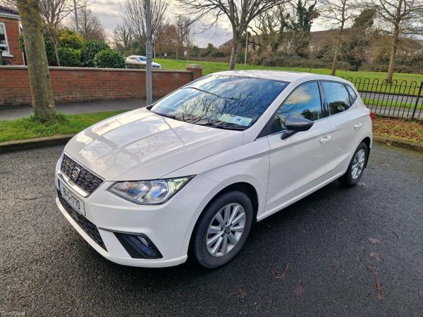 SEAT Ibiza Hatchback, Petrol, 2018, White