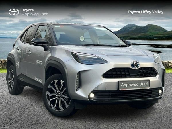 Toyota Yaris Cross Hatchback, Petrol Hybrid, 2023, Grey