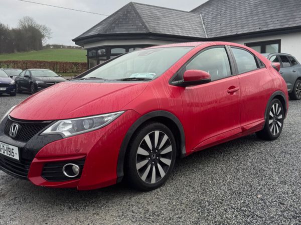 Honda Civic Hatchback, Petrol, 2016, Red
