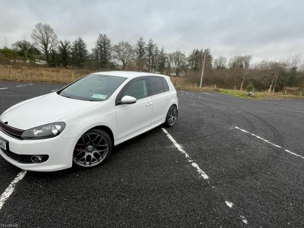 Volkswagen Golf Hatchback, Diesel, 2012, White
