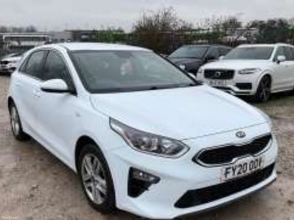 Kia Ceed Hatchback, Petrol, 2020, White