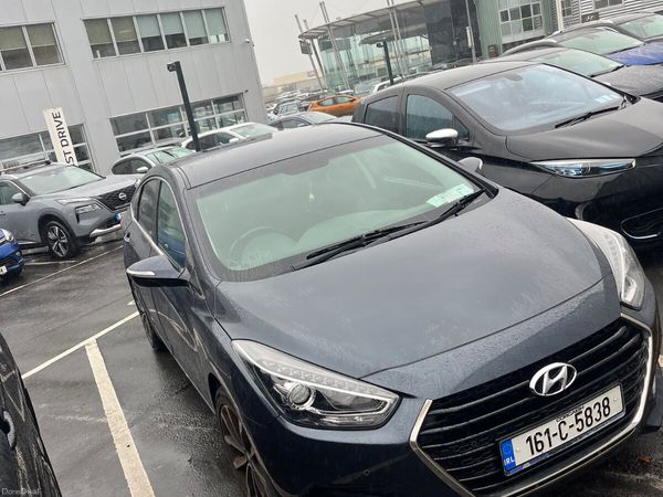 Hyundai i40 Saloon, Diesel, 2016, Blue